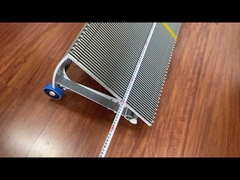 エスカレーター ステップ