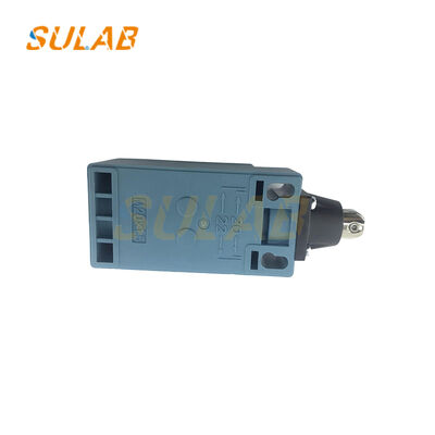 日立エスカレーター安全スイッチ ZLDXC03C 緊急停止機能およびリアルタイムステップチェーン監視による正確なトラベルリミット制御